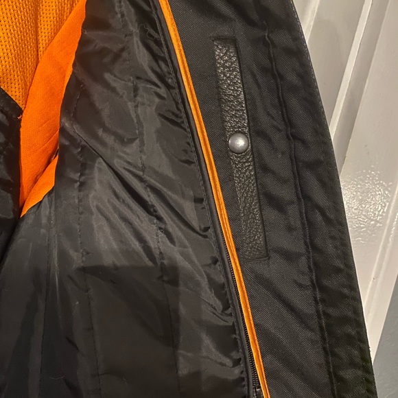 First Classics Women’s leather motorcycle jacket size 4X Plus Size Fits Like 2X - Picture 3 of 8